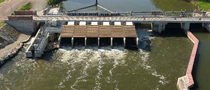 transformation d'un ouvrage d’art en centrale hydroélectrique en intégrant 6 vis d’Archimède